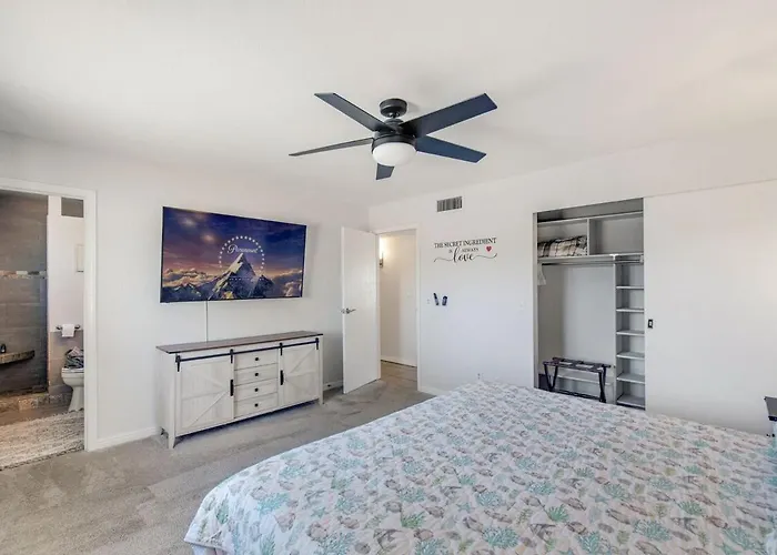 Holiday home Serene | War Eagle | Pool | Games | Familyfun Lake Havasu City