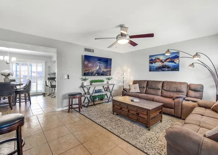 Serene | War Eagle | Pool | Games | Familyfun Lake Havasu City