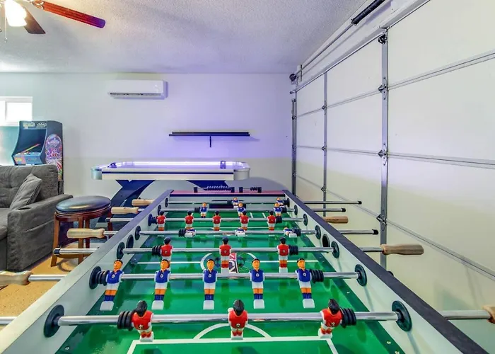 Serene | War Eagle | Pool | Games | Familyfun Holiday home *